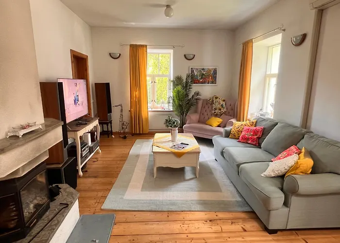 Willa Kesklinna Majake Ja Kodune Minispa Viljandi (Viljandimaa)